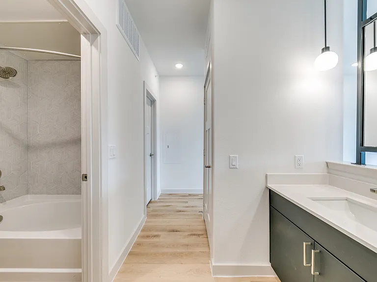 Burnett Lofts at Bishop Ridge — Photo 51