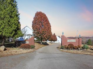 109 Rose Dr, Dover, TN 37058