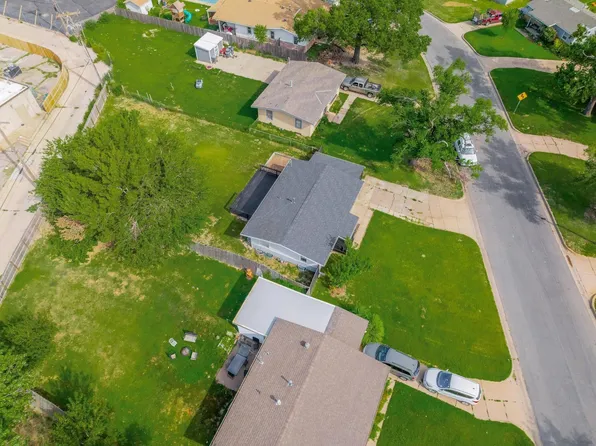 2339 S Walnut St, Wichita, KS 67213