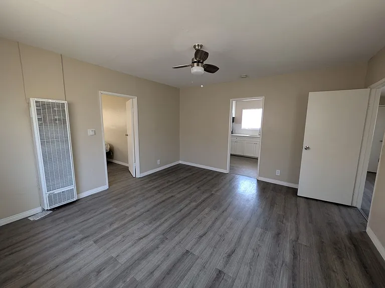 1231 S Duncan Ave — Photo 14