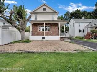 139 Church St, Eynon, PA
