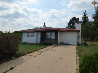 1104 Lincoln Ave, Raton, NM 87740