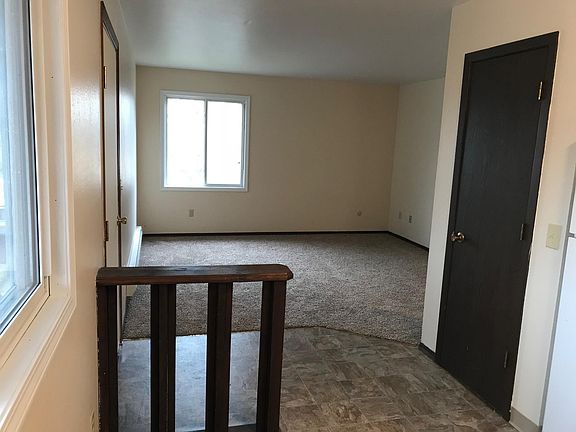 5th image of 1420 Worden Ave #B-2