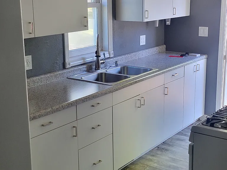 301 Cedar St S #301 — Photo 2