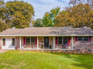 906 Coulter Rd, Sherwood, AR 72120