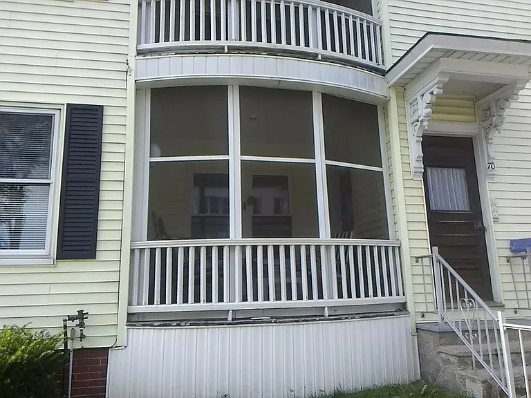 Screened in Porch
