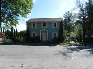 356 W Wakefield Blvd, Winsted, CT 06098