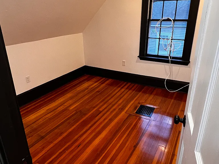 46 Grove St #1A — Photo 7