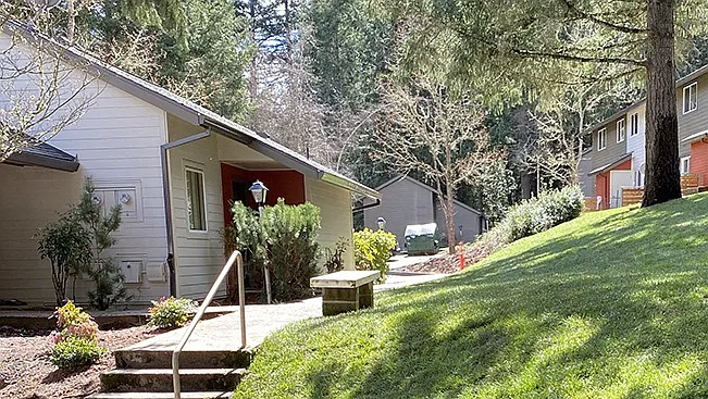 Hillside Village — Photo 2