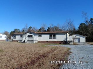 1137 Haw Branch Rd, Beulaville, NC 28518