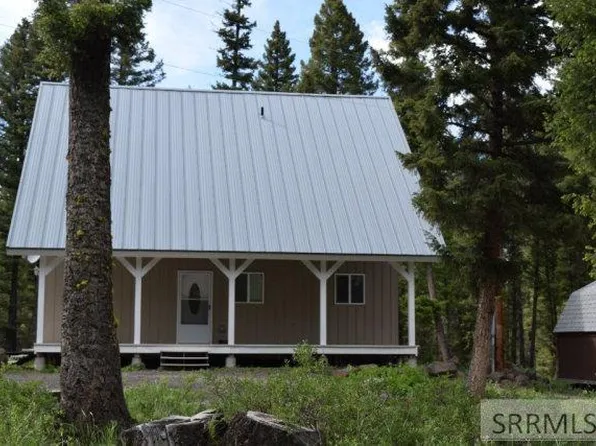 2799 Morning Dew Dr, Island Park, ID 83429