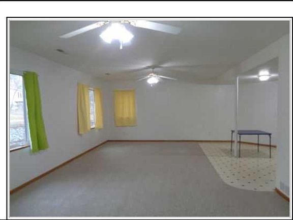 Spacious living room