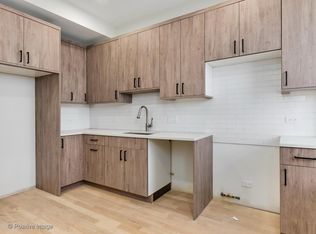 1756 W North Ave #2R, Chicago, IL 60622