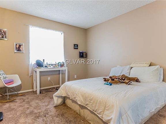 4th image of 4429 Greenhill Dr