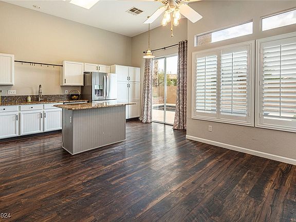 5th image of 989 Leadville Meadows Dr