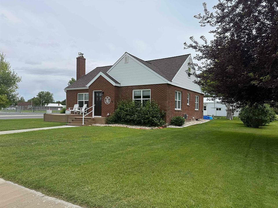 1st image of 110 Washakie Ave
