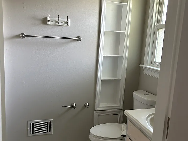 9271 Susquehanna Trl — Photo 6