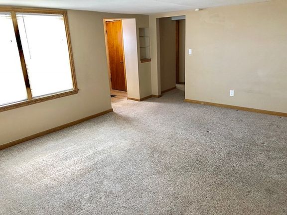 2nd image of 221 E Main St APT 7