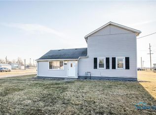 18020 Tontogany Rd, Bowling Green, OH 43402