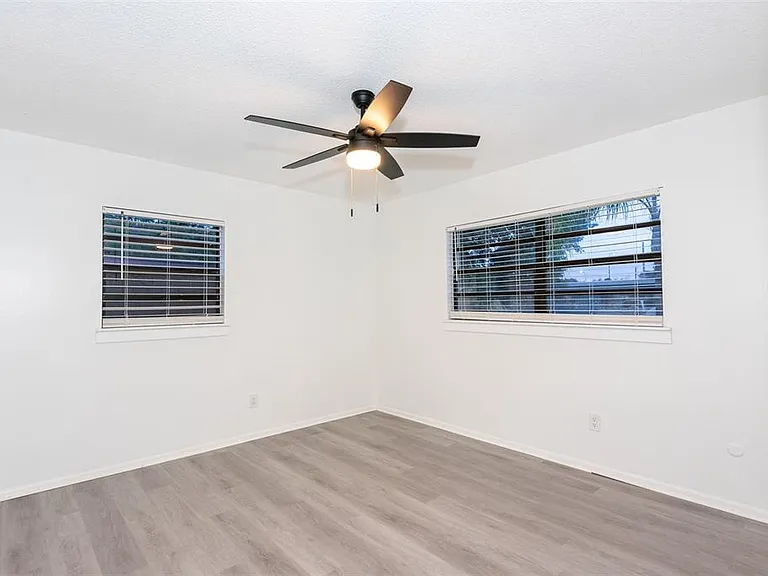 6440 Greylynne St — Photo 30