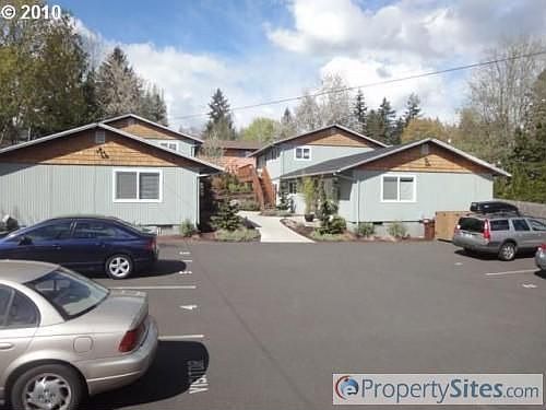2nd image of 2933 SW Miles St