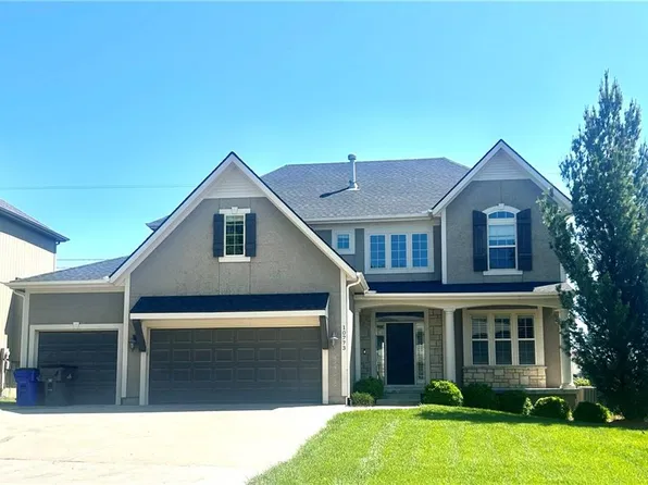 10773 S Palisade St, Olathe, KS 66061