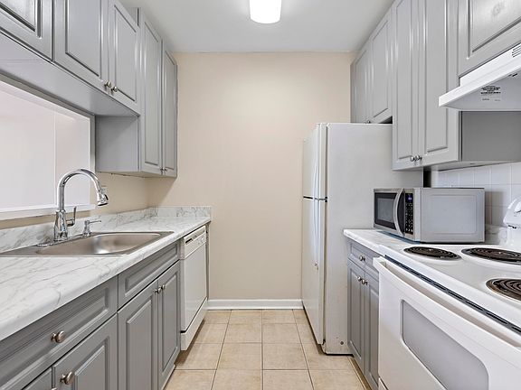 5th image of 20 2nd St APT 110