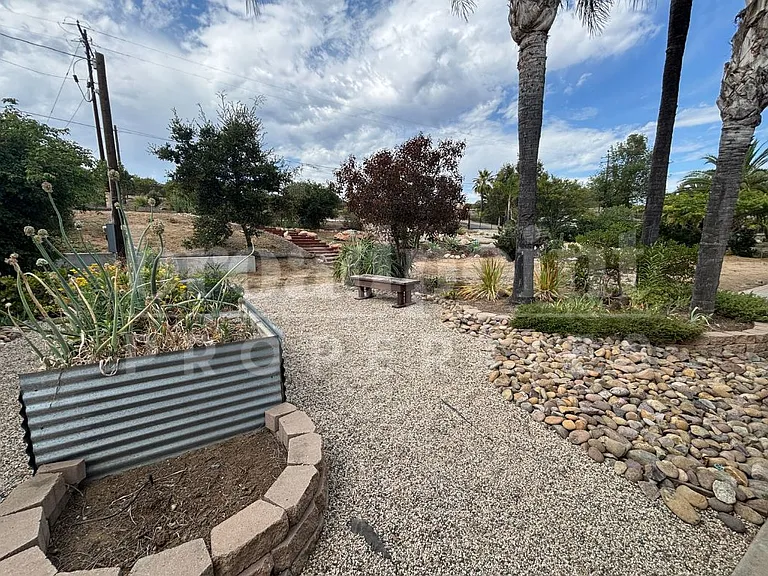 11145 Meadow Glen Way E — Photo 17