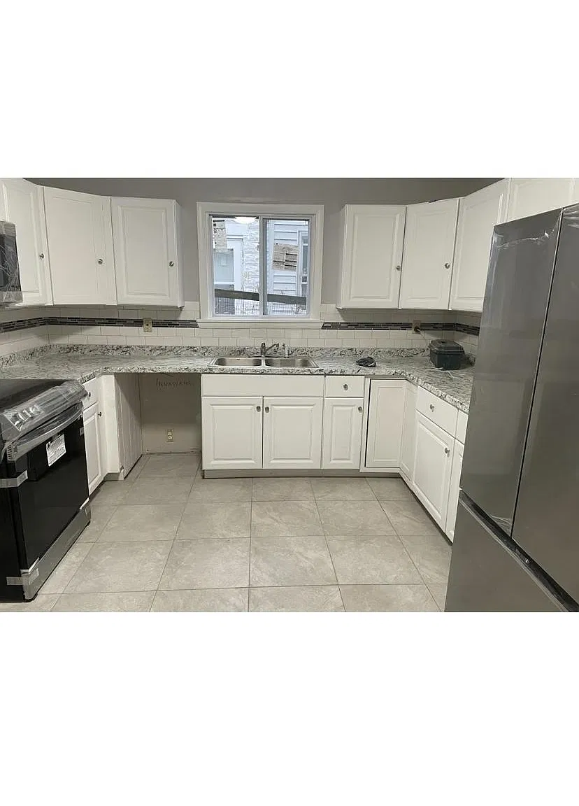 3 bed, 1414 sqft, $1,250 — Photo 2