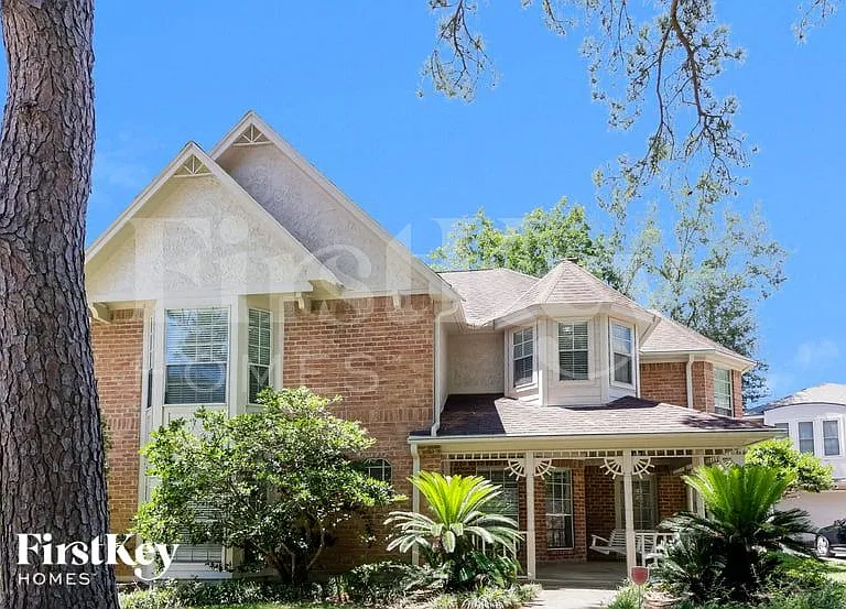 8334 Burwood Park Dr — Photo 1