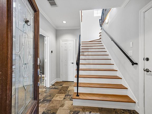 5th image of 5111 Inker St Unit C