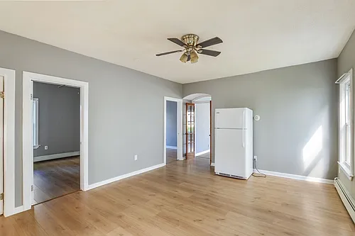 26 Willard St Photo 1
