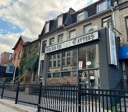 156 James St S Photo 1