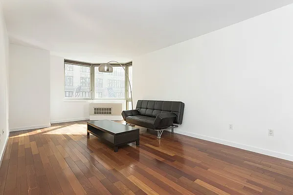 Sold by Keller Williams NYC | media 8