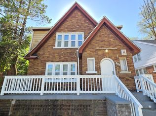 15103 Lesure St, Detroit, MI 48227