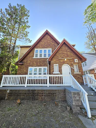 15103 Lesure St Photo 1