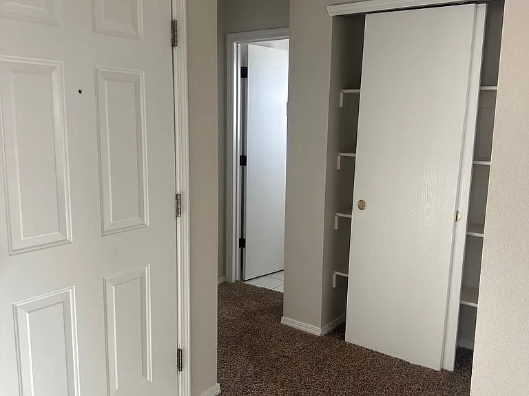 7300 Winslow Pl NW — Photo 10