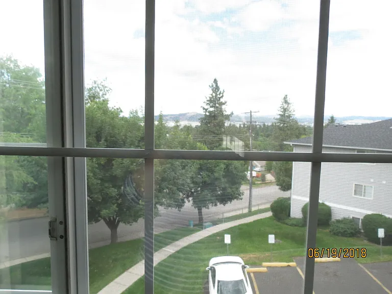 Hart Terrace Apartments — Photo 20