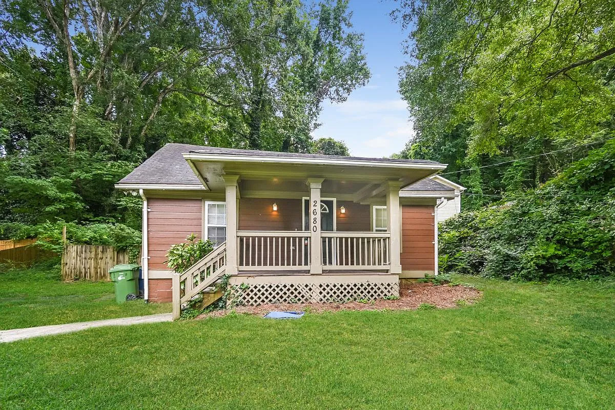 2680 Burton Rd NW photo 1