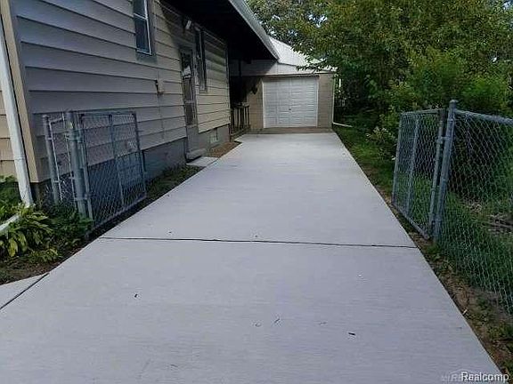 31304237