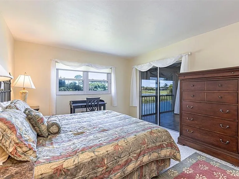 5483 Rattlesnake Hammock Rd #B201 — Photo 15