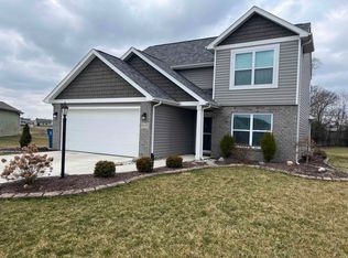 2692 Trillium Cv, Huntertown, IN 46748