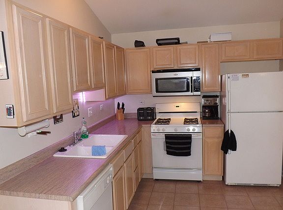5th image of 116 Woodland Cir