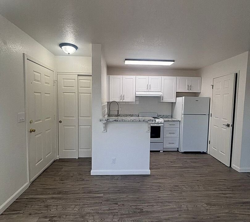1st image of 328 Wheeler Ave APT 10