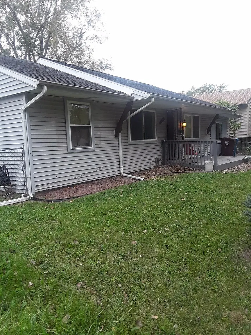 2836 224th Pl photo 1