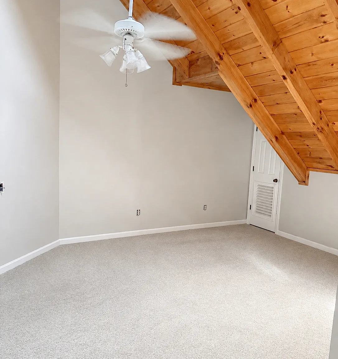 2 bed, 1305 sqft, $1,895 — Photo 3