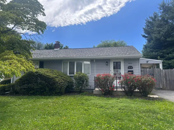 16 Nursery Ln, Lancaster, PA 17603