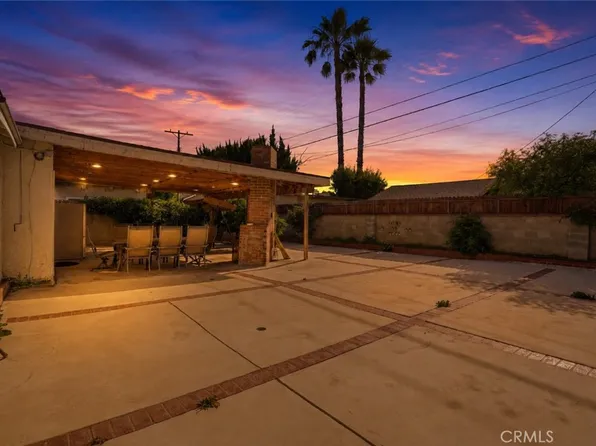 6949 Aura Ave, Reseda, CA 91335