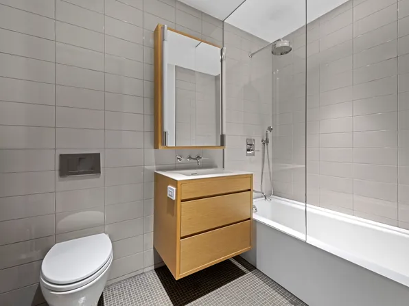 71 Reade Street image 13 of 20