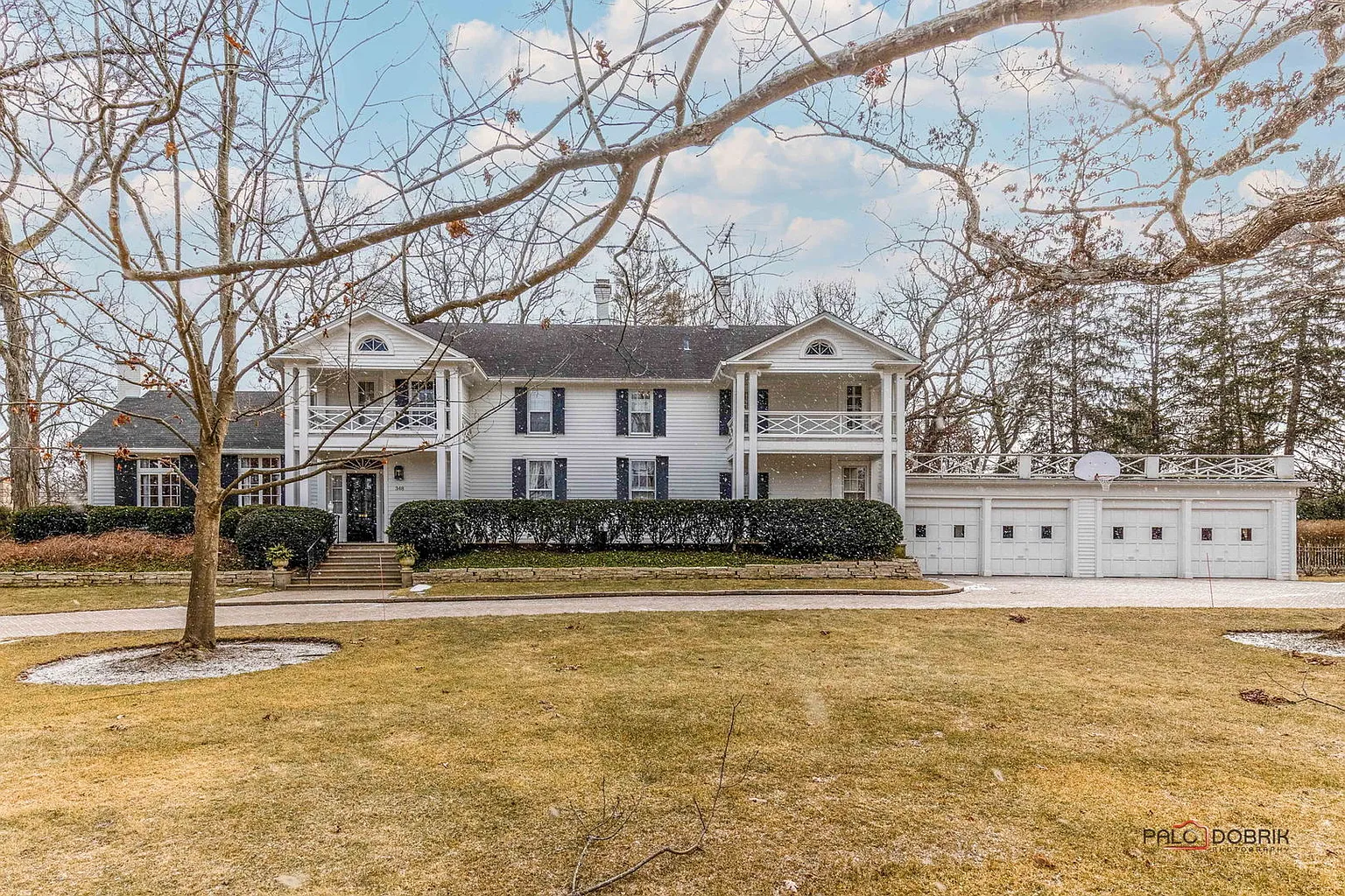 348 Foss Ct photo 1